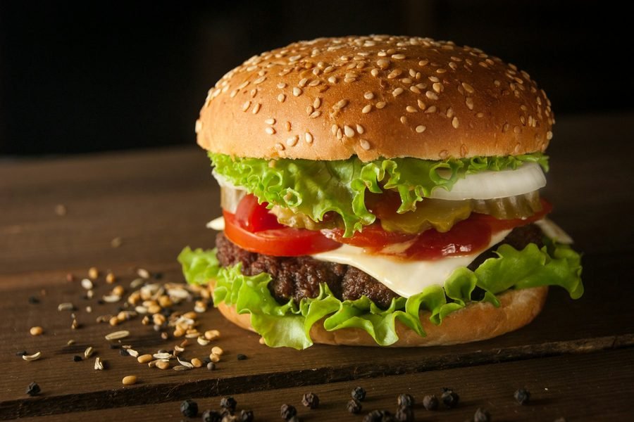 Combo or Single Entrée: Which Is Better Value?